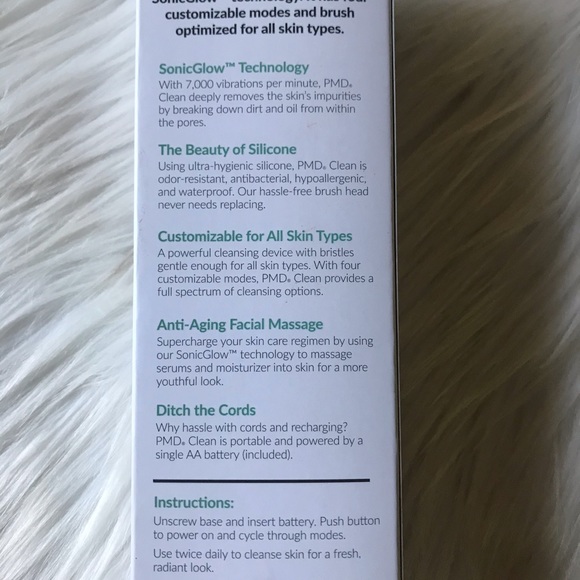 PMD Smart Clean Cleanser Device - Picture 3 of 9